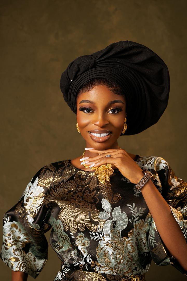 Wuraola in traditional attire